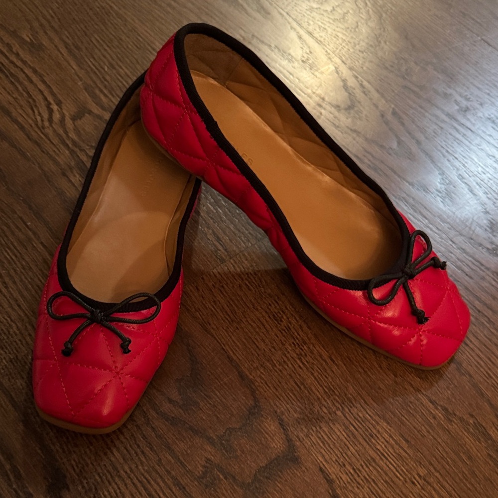 AEROSOLES Red Quilted Flats with Black Trim